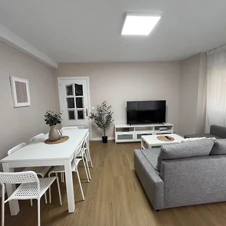 Mar Apartment *